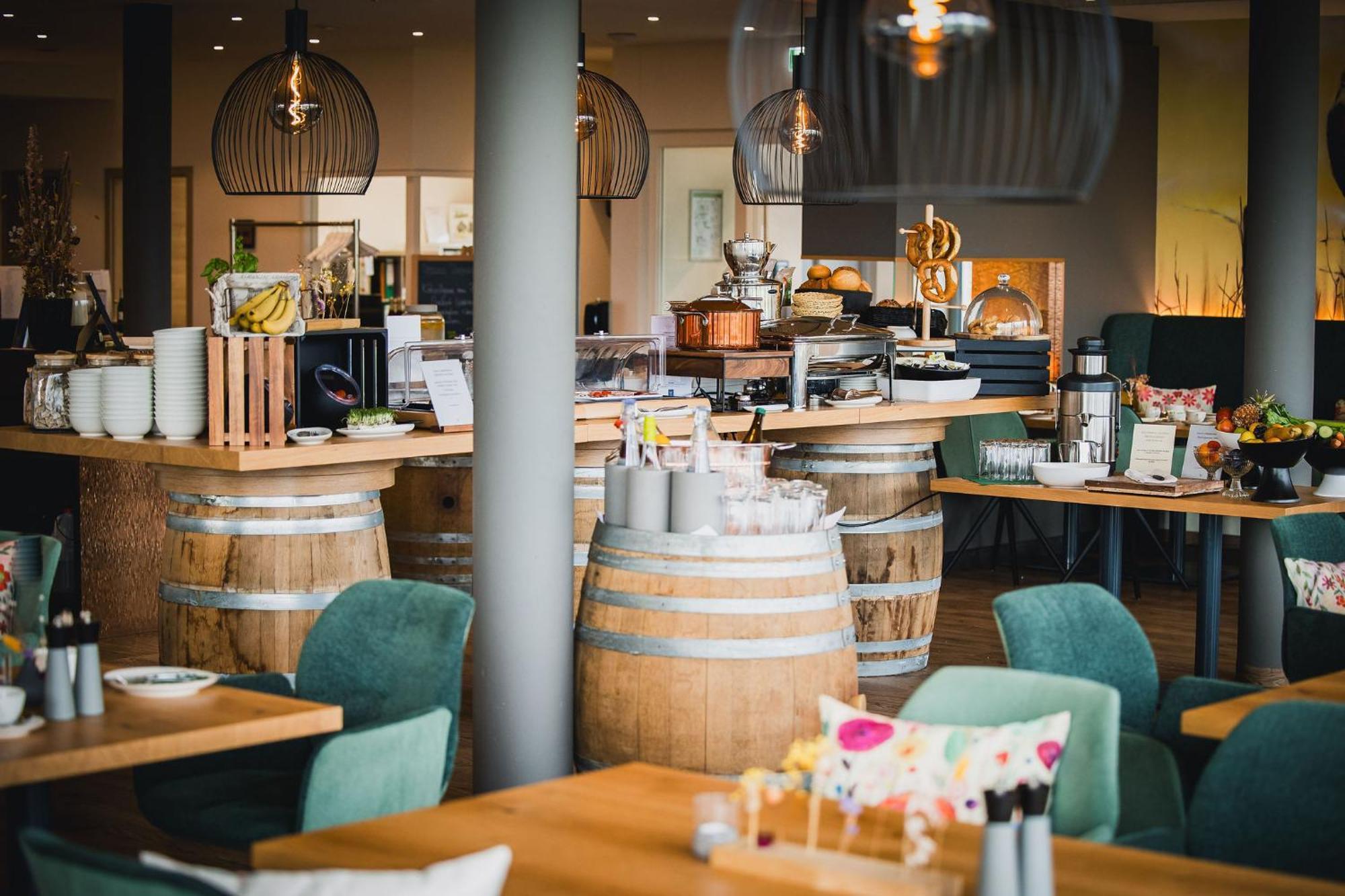 Mommenheim Weinzuhause Hotel-Restaurant-Vinothek מראה חיצוני תמונה