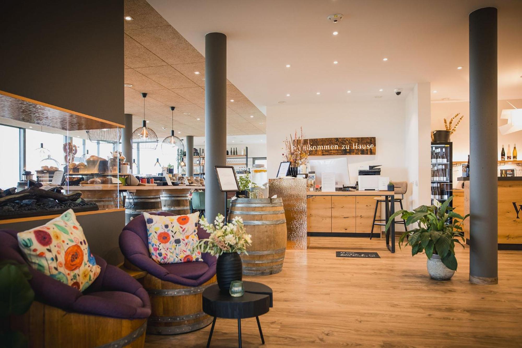Mommenheim Weinzuhause Hotel-Restaurant-Vinothek מראה חיצוני תמונה