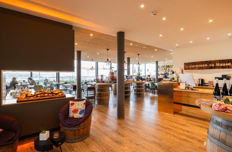 Mommenheim Weinzuhause Hotel-Restaurant-Vinothek מראה חיצוני תמונה