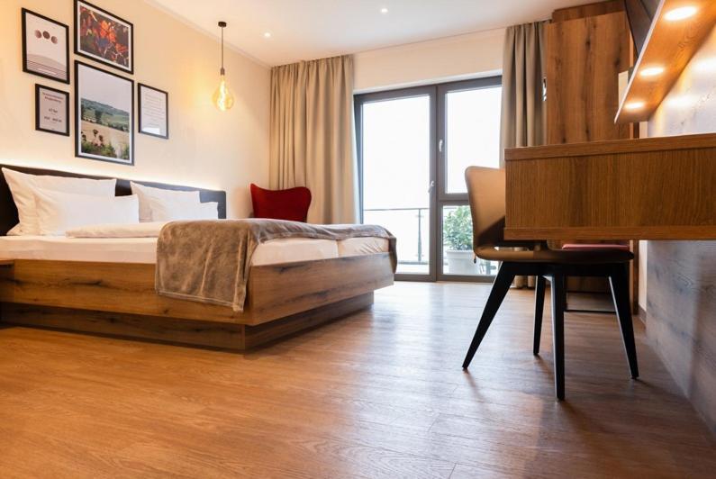 Mommenheim Weinzuhause Hotel-Restaurant-Vinothek מראה חיצוני תמונה