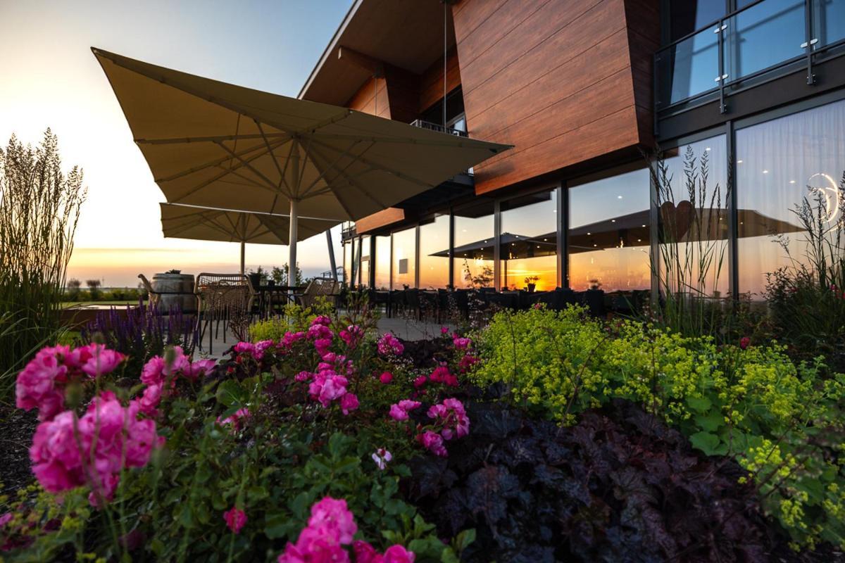 Mommenheim Weinzuhause Hotel-Restaurant-Vinothek מראה חיצוני תמונה